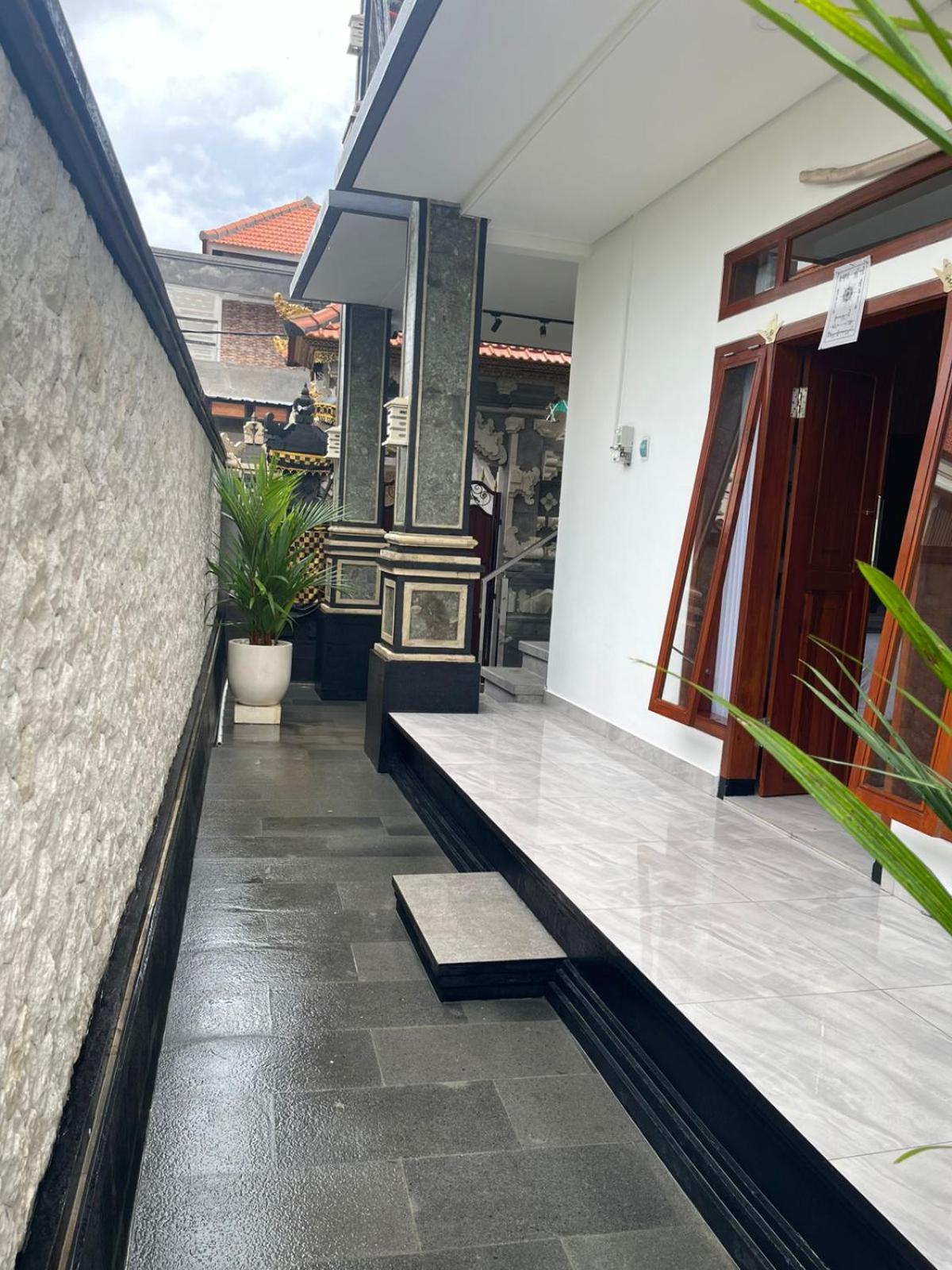 Shin In Bali Hotel Kuta Lombok Kültér fotó